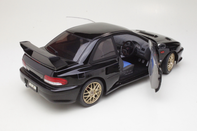 Subaru Impreza 22B 1998, musta