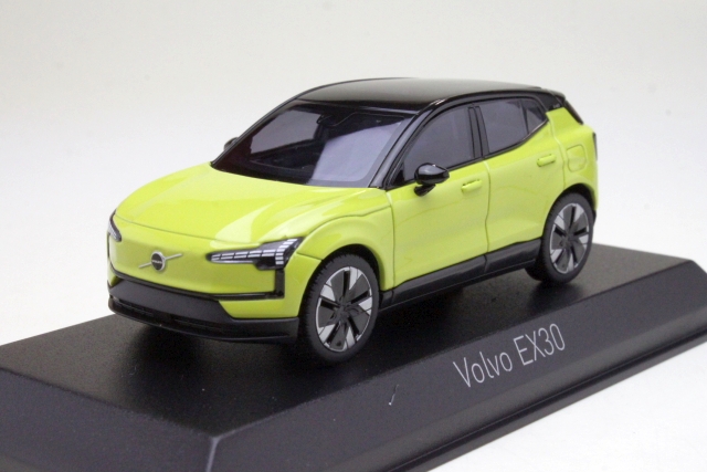 Volvo EX30 2024, keltainen