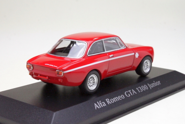Alfa Romeo GTA 1300 Junior 1968, red