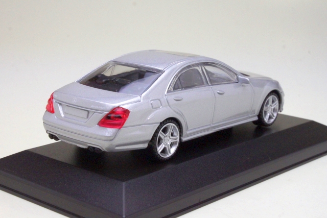 Mercedes S63 AMG 2008, hopea