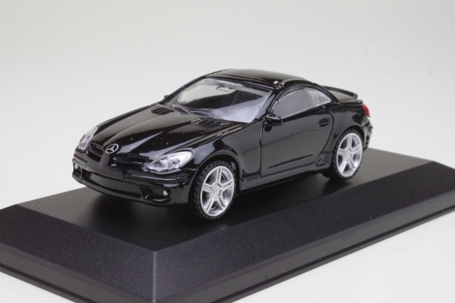 Mercedes SLK55 AMG 2008, musta