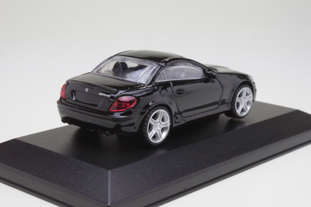 Mercedes SLK55 AMG 2008, musta