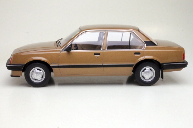 Opel Ascona C 1981, beige