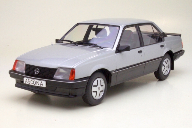Opel Ascona C SR 1981, hopea