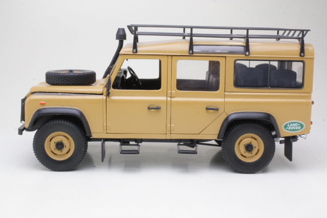 Land Rover Defender 110 SW Expedition 1995, ruskea