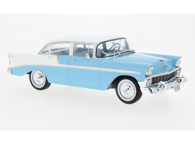 Chevrolet Bel Air 4d Hard Top 1956, vaaleansininen/valkoinen
