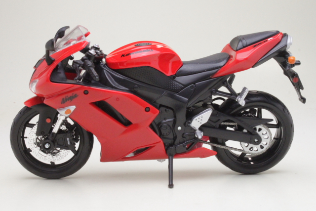 Kawasaki ZX-6R 2007, red