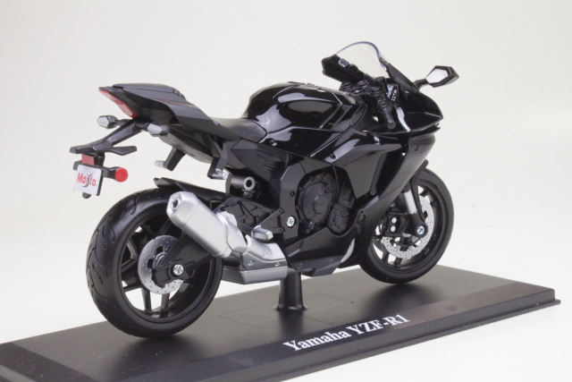 Yamaha YZF-R1 2021, black