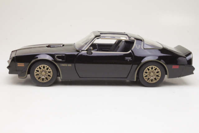 Pontiac Firebird Trans Am 1977 "Smokey and the Bandit"