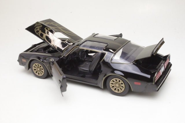 Pontiac Firebird Trans Am 1977 "Smokey and the Bandit"