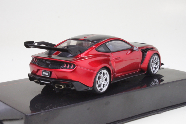 Ford Mustang GTD 2025, tummanpunainen