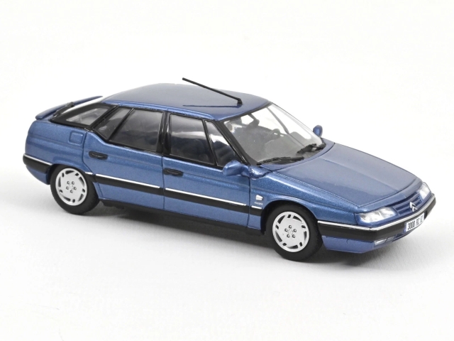 Citroen XM 1995, blue