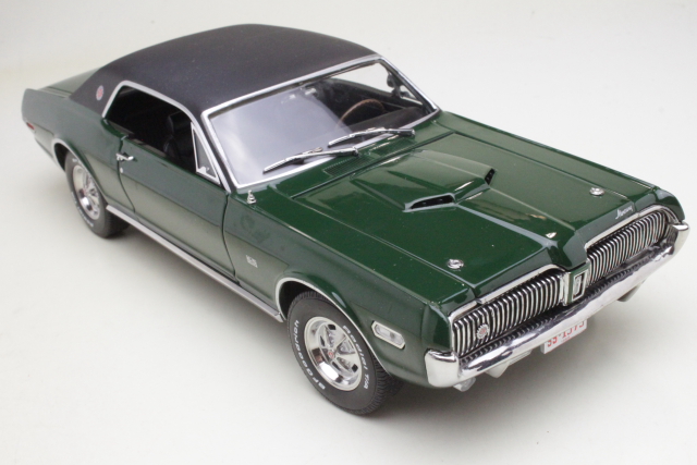Mercury Cougar XR7G 1968, green