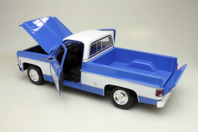 Chevrolet C10 Cheyenne Super 1974, blue/white