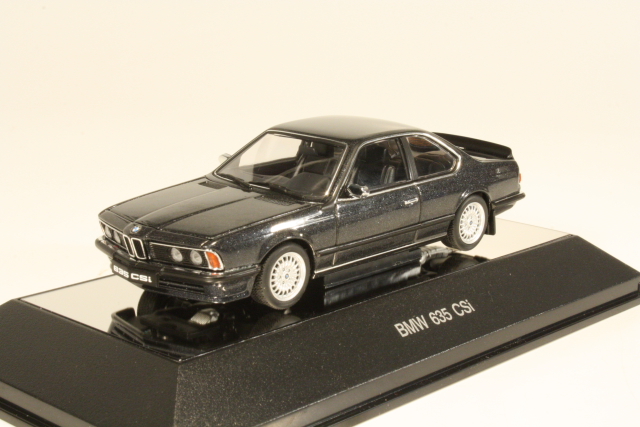 BMW 635CSi, black
