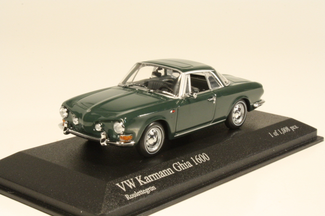 VW Karmann Ghia 1600 1966, tummanvihreä