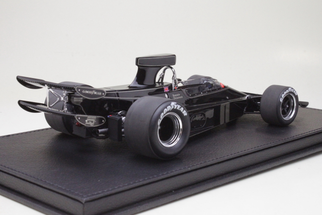 Lotus 76, F1 1975, R.Peterson, no.1