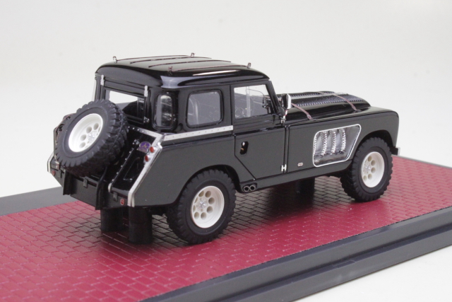 Land Rover 109 Bell Aurens Longnose Closed 2008, black
