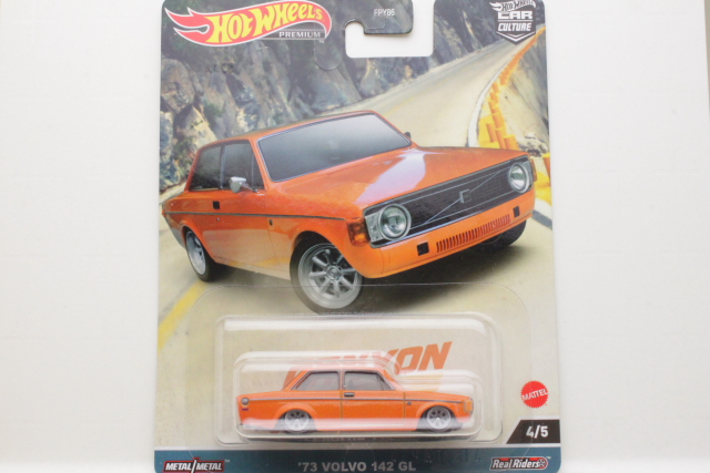 Volvo 142 GL 1973, orange