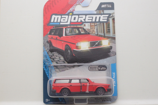 Volvo 240 GL Break, red