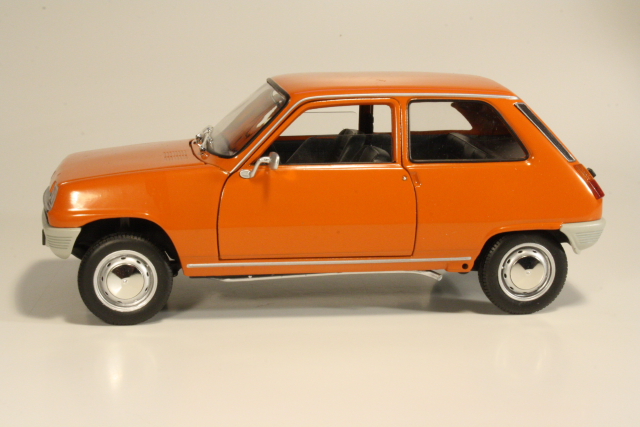 Renault 5 1972, oranssi - Sulje napsauttamalla kuva