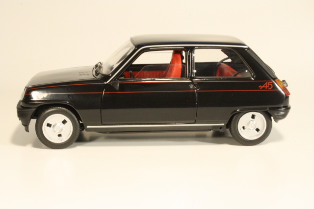 Renault 5 Alpine 1977, black
