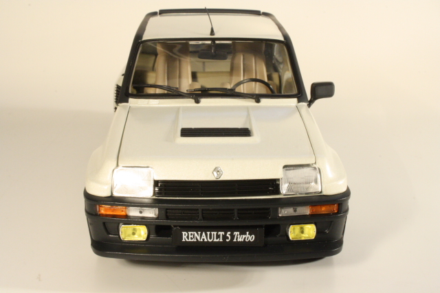 Renault 5 Turbo 2 1983, white