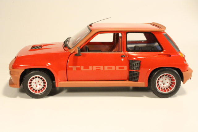 Renault 5 Turbo 1982, red