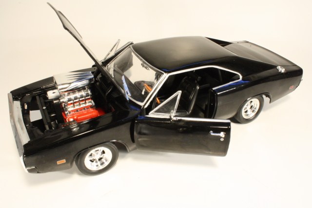 Dodge Charger 1970, musta "Fast&Furious" + DVD