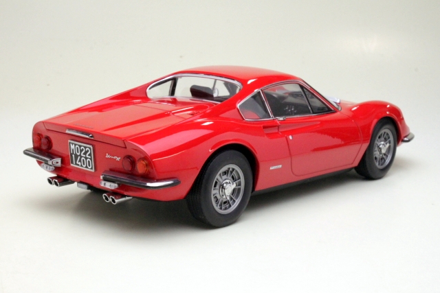 Ferrari Dino 246 GT 1968, punainen