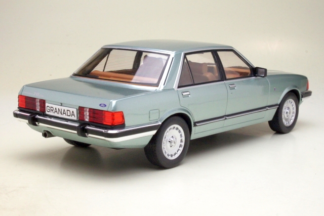 Ford Granada Mk2 2.8 Ghia 1982, light green