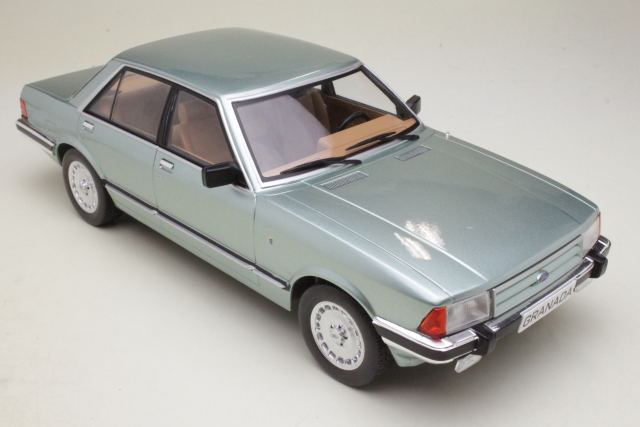 Ford Granada Mk2 2.8 Ghia 1982, light green