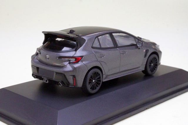 Toyota Corolla GR 2023, grey "Circuit Edition"
