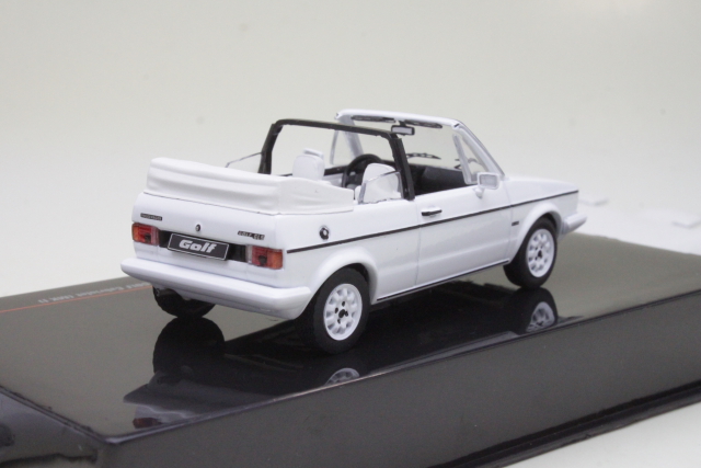VW Golf 1 Carbriolet 1981, white