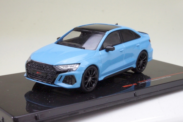 Audi RS3 Limousine 2022, blue