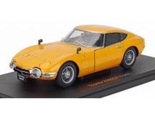 Toyota 2000 GT (MF10) 1967, keltainen