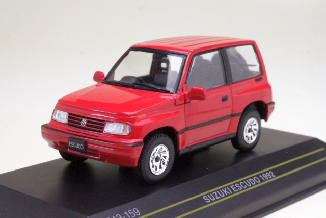 Suzuki Escudo 1992, red