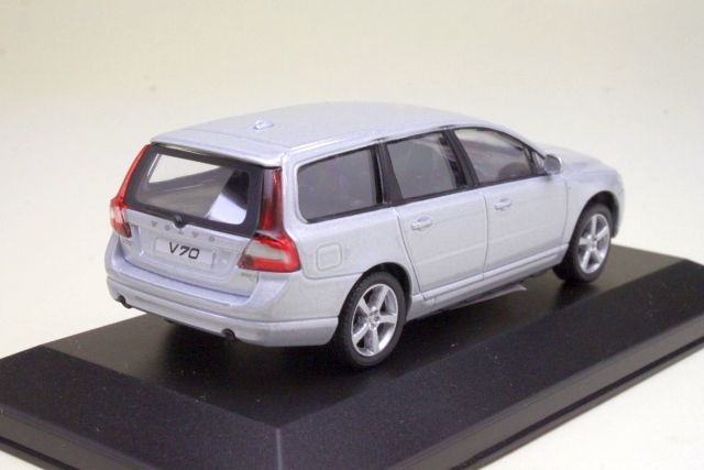 Volvo V70 Combi 2009, silver