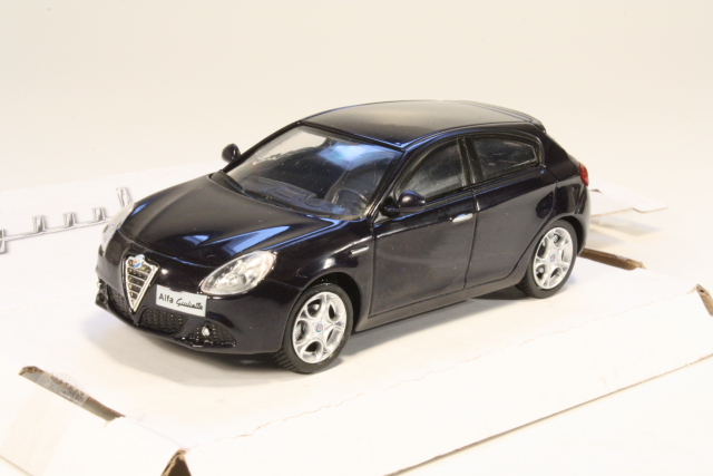 Alfa Romeo Giulietta 2010, black