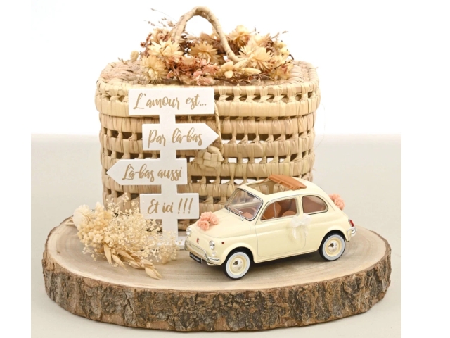 Fiat 500 L 1968, beige "Wedding Gift"