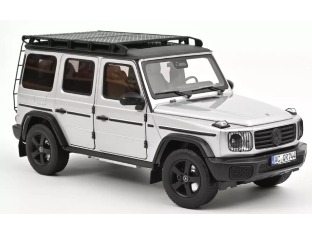 Mercedes G-Class 2024, silver