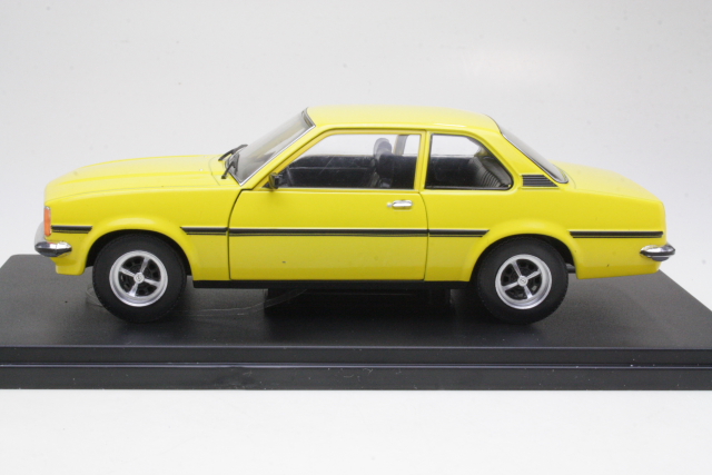 Opel Ascona B 1.9 SR 1975, keltainen