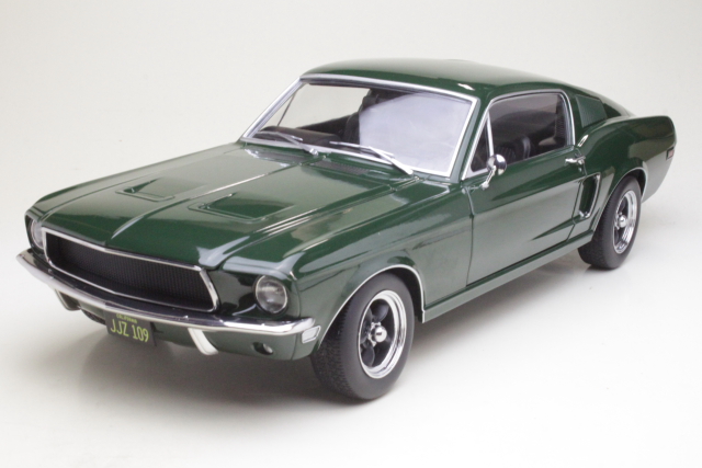 Ford Mustang GT Fastback 1968, tummanvihreä "Bullitt"
