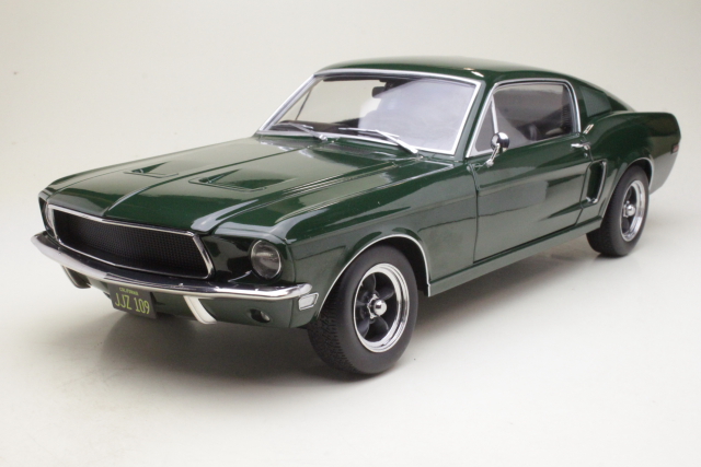 Ford Mustang GT Fastback 1968, tummanvihreä "Bullitt"