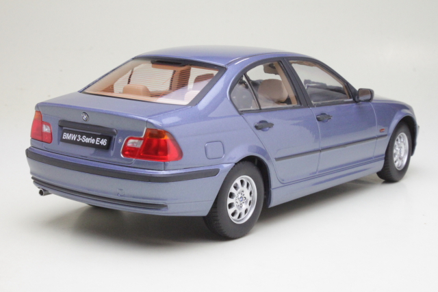 BMW 3er (e46) 1999, sininen