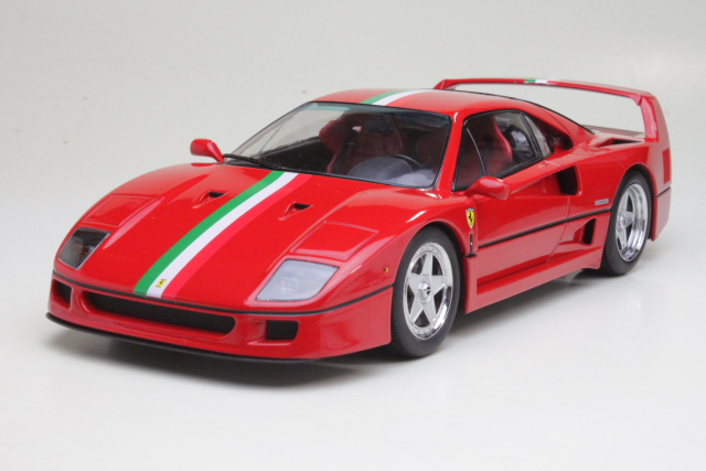 Ferrari F40 1987, punainen "Italia Design"