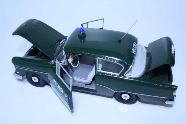 Opel Rekord P1 1958 Polizei, tummanvihreä