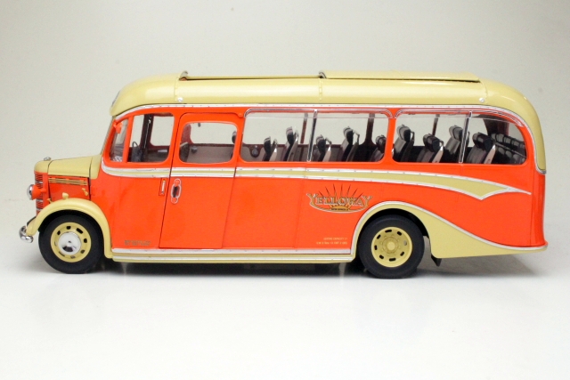 Bedford OB Duple Vista 1947 "Yelloway Motor Services"