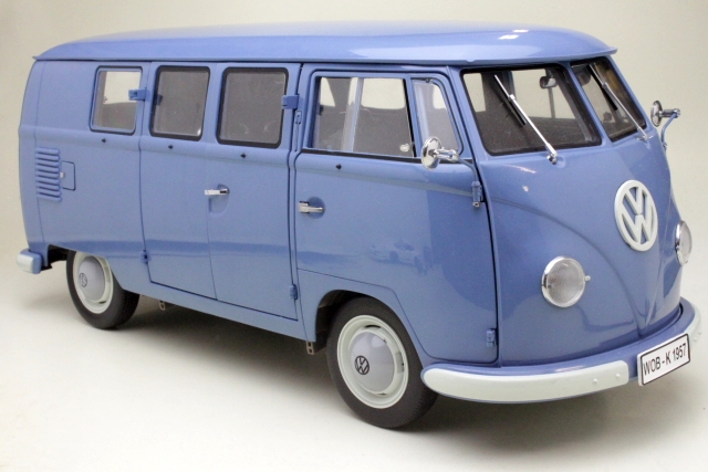 VW T1 Kombi Bus 1957, sininen