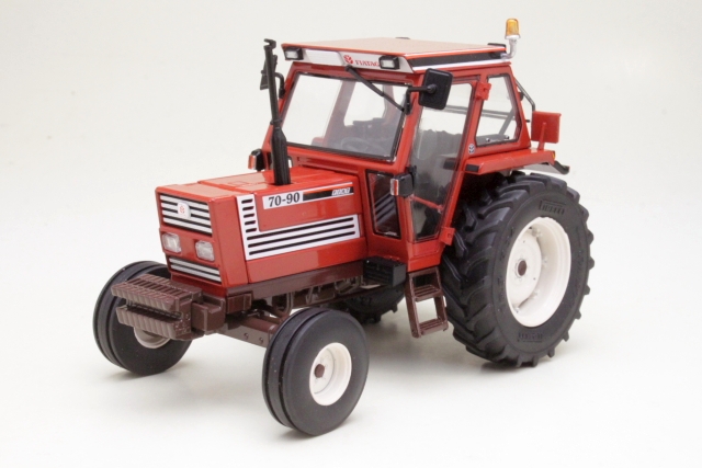 Fiat 70-90 Comfort Cab 1997, terracotta